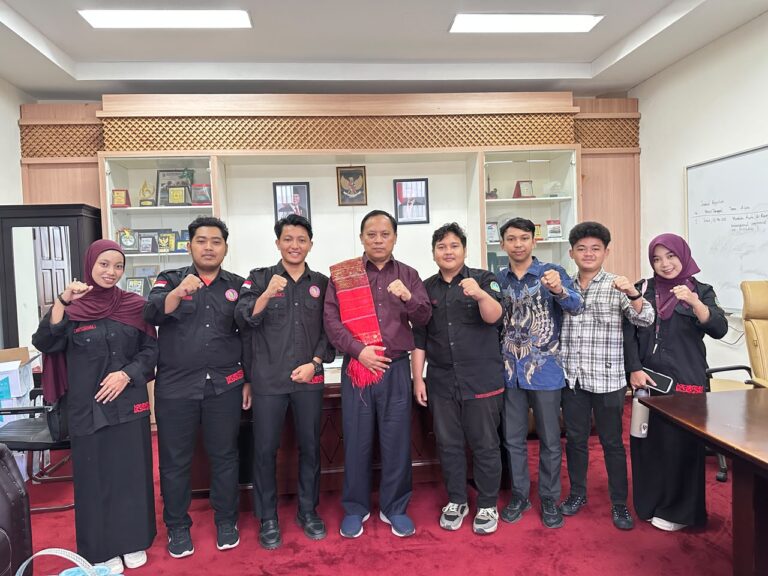 Reyhan Marbun dan DPH IMARSU Periode 2026–2027 Jalin Silaturahmi dengan Wakil Rektor III UIN Ar-Raniry