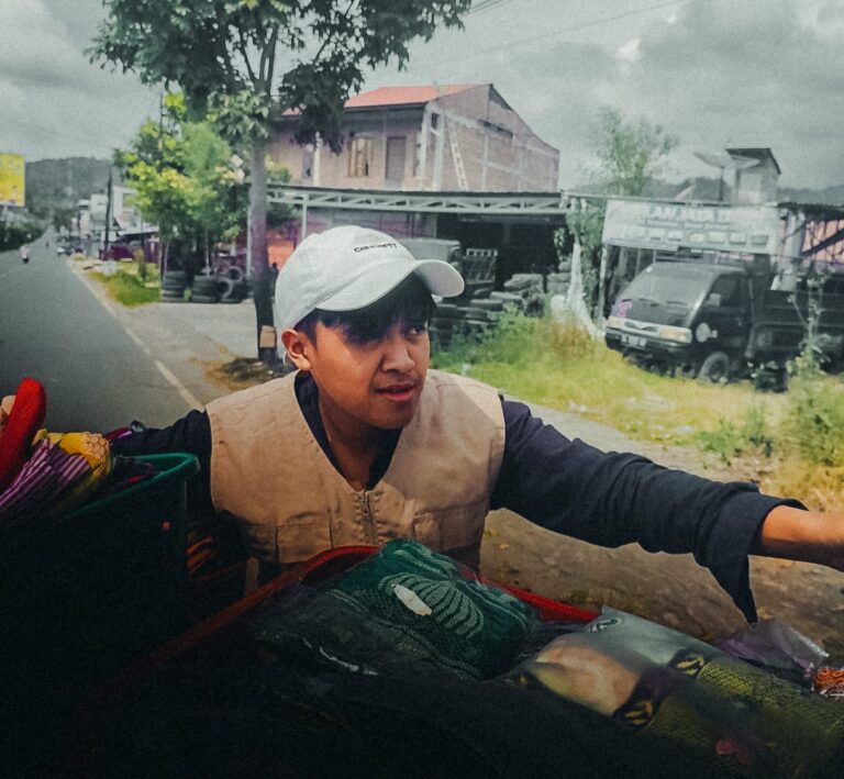 Jangan Percaya Semua Pikiranmu: Ketika Asumsi Terasa Seperti Fakta